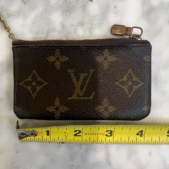 Authentic Louis Vuitton Key Pouch - Picture 3 of 9